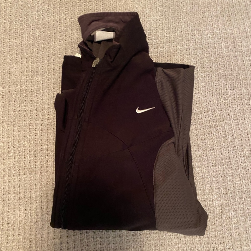 Women’s Nike zip up
